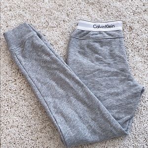 Women’s Calvin Klein Track Pants XS